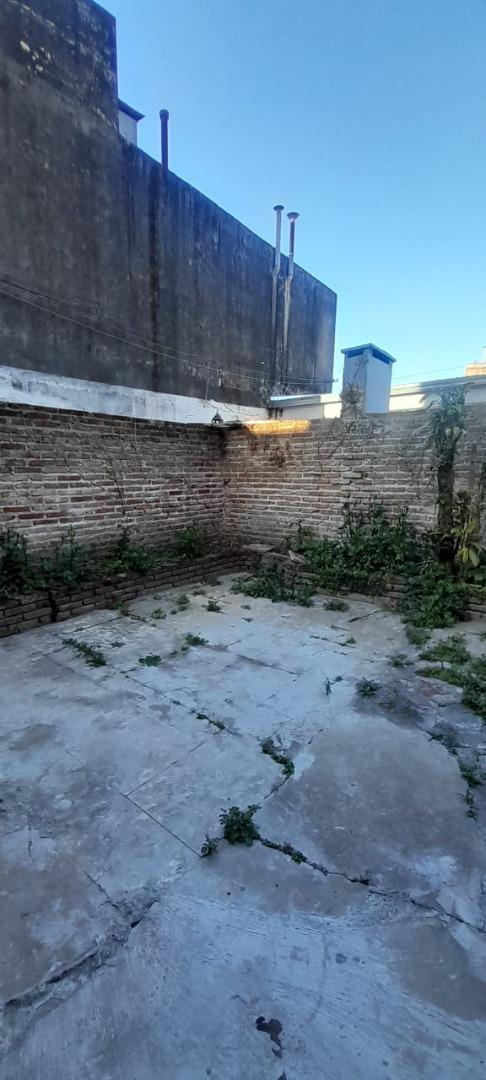Depto Tipo Casa en Venta con 1 cocheras