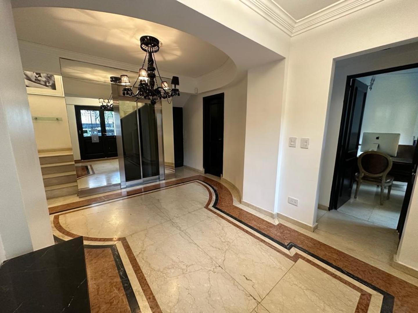 CASA 5 AMBIENTES ALQUILER TEMPORARIO EN BARRIO PARQUE