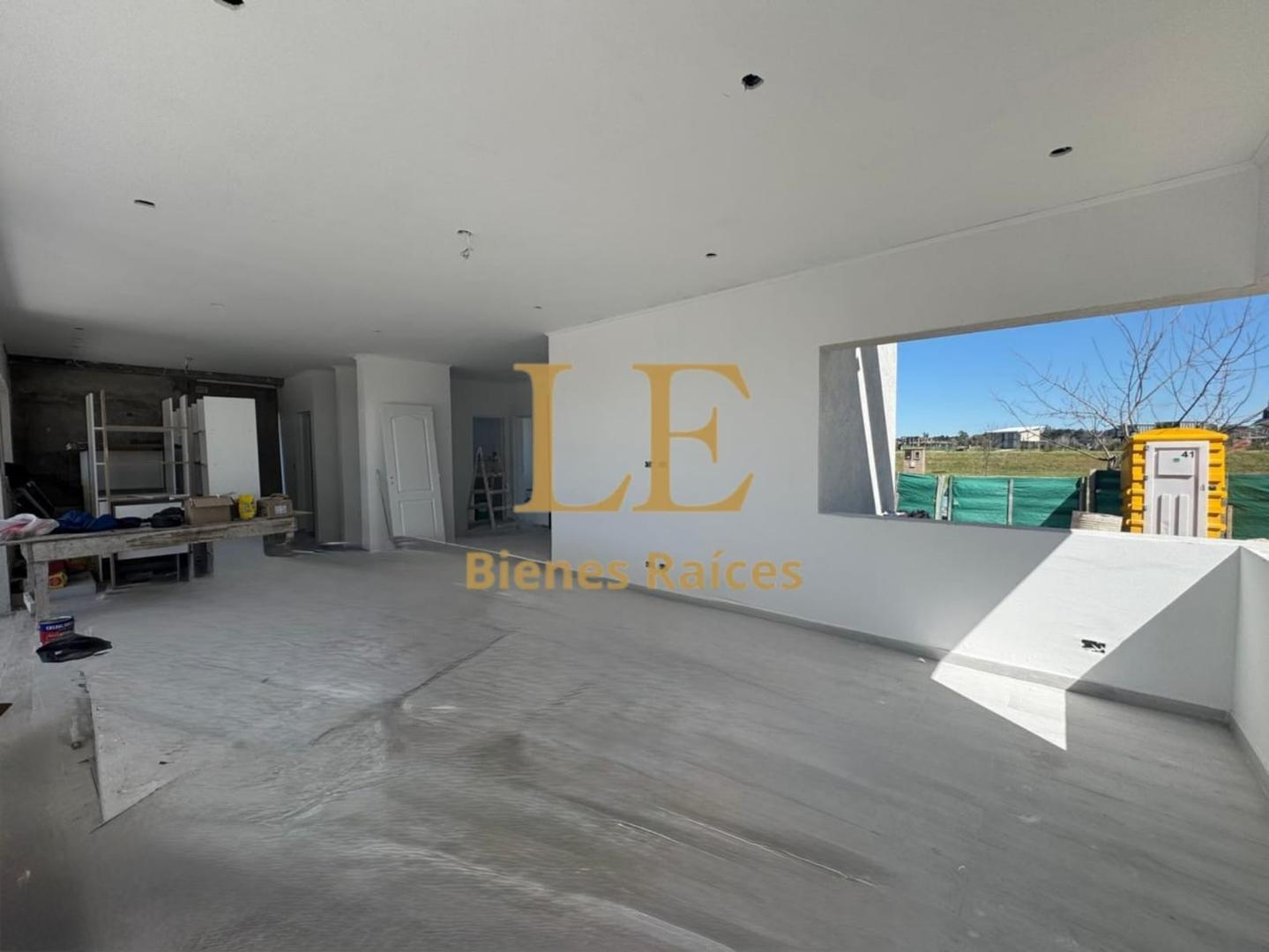 Casa en Venta en El Naudir, USD 350.000