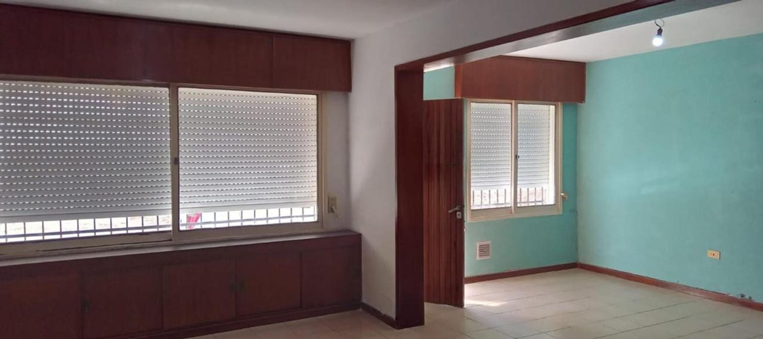 Depto Tipo Casa 4 ambientes con 1 baño