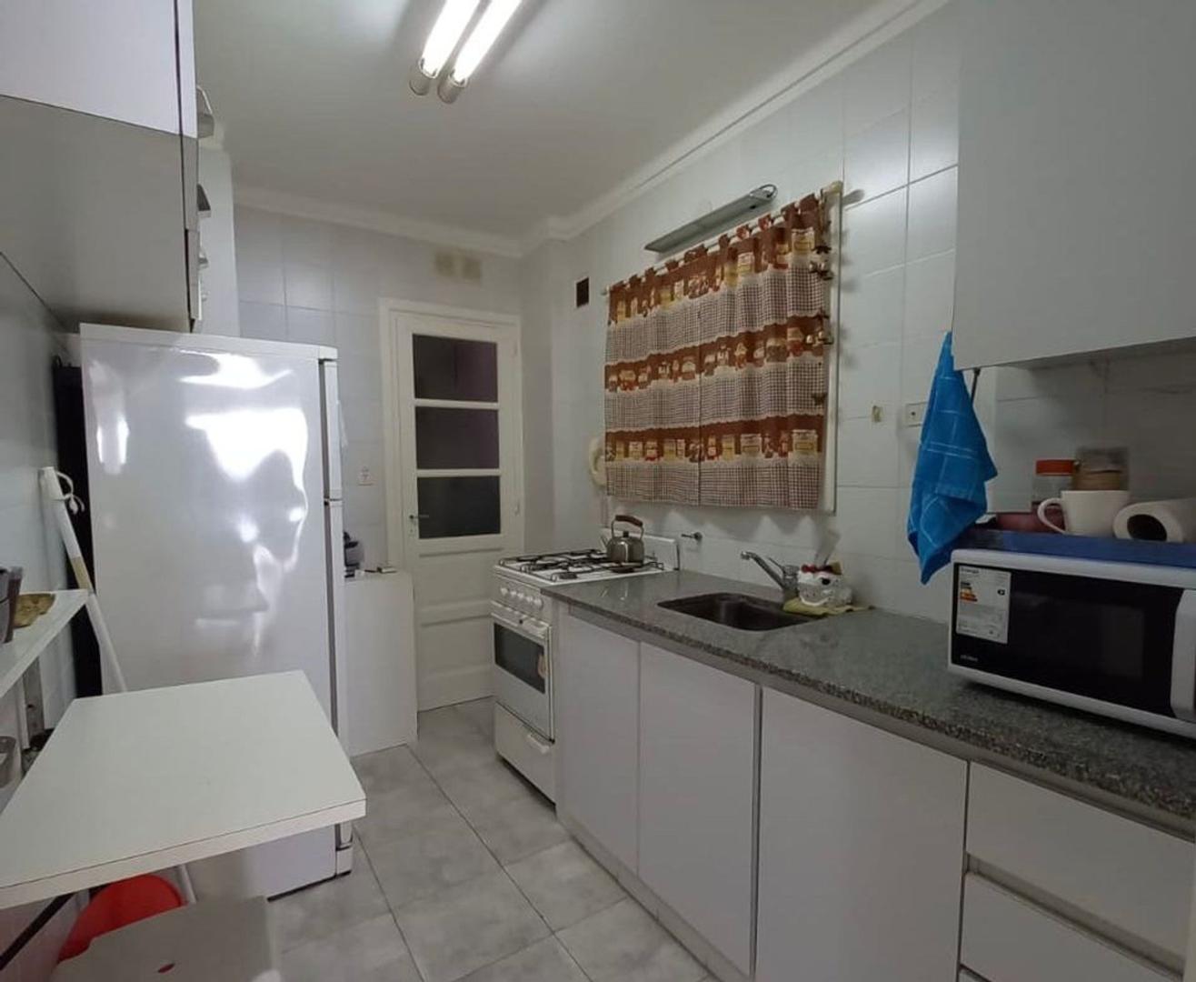 Departamento 3 ambientes con 2 baños