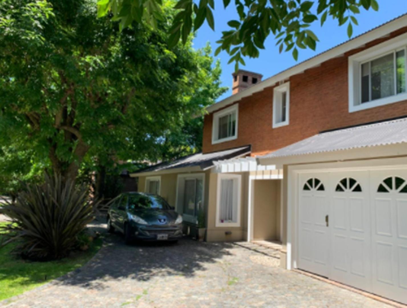 CASA VENTA MORENO "BANCO PROVINCIA"