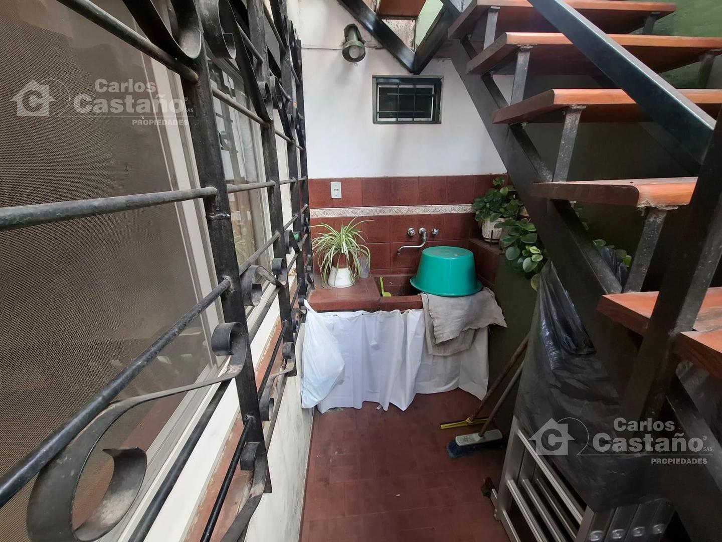 Depto Tipo Casa en Venta en Florida Mitre/Este, USD 150.000