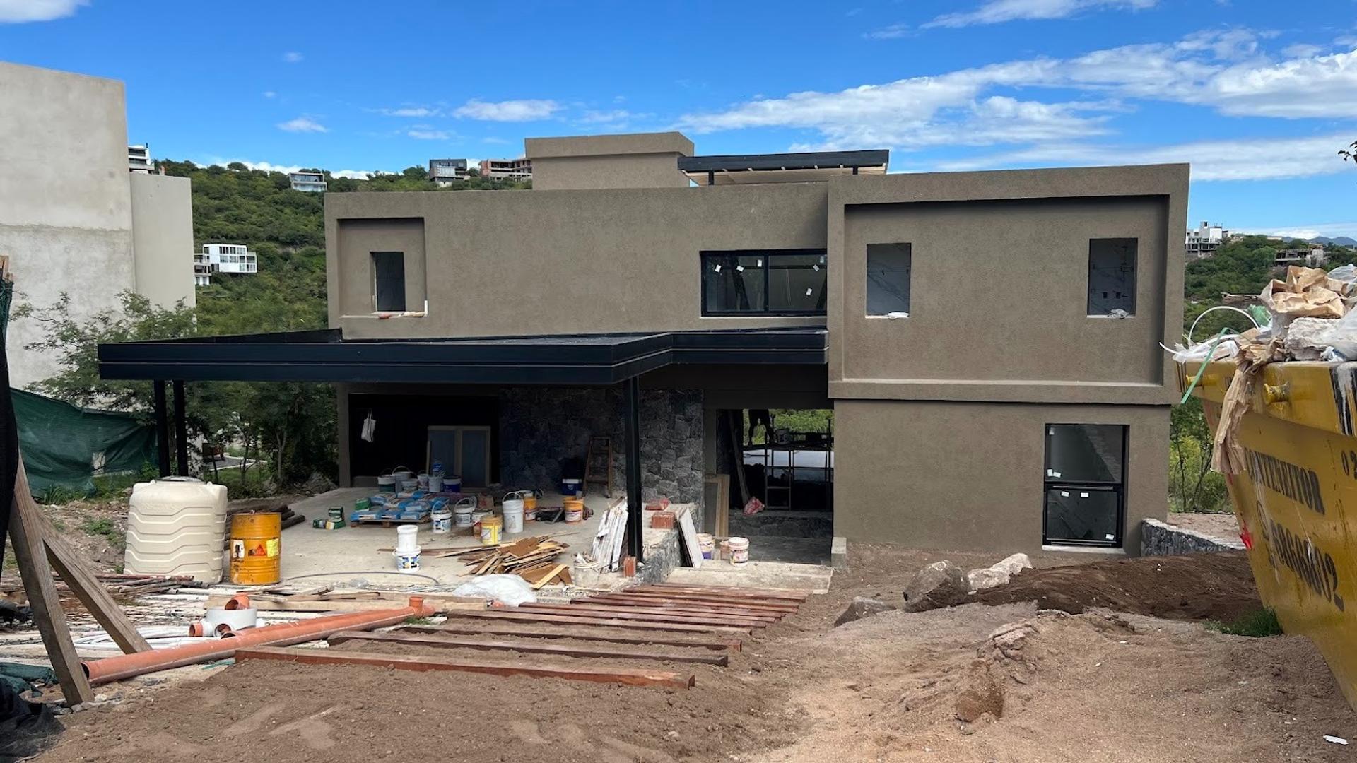 casa en venta 3 dormitorios en La Deseada Cordoba