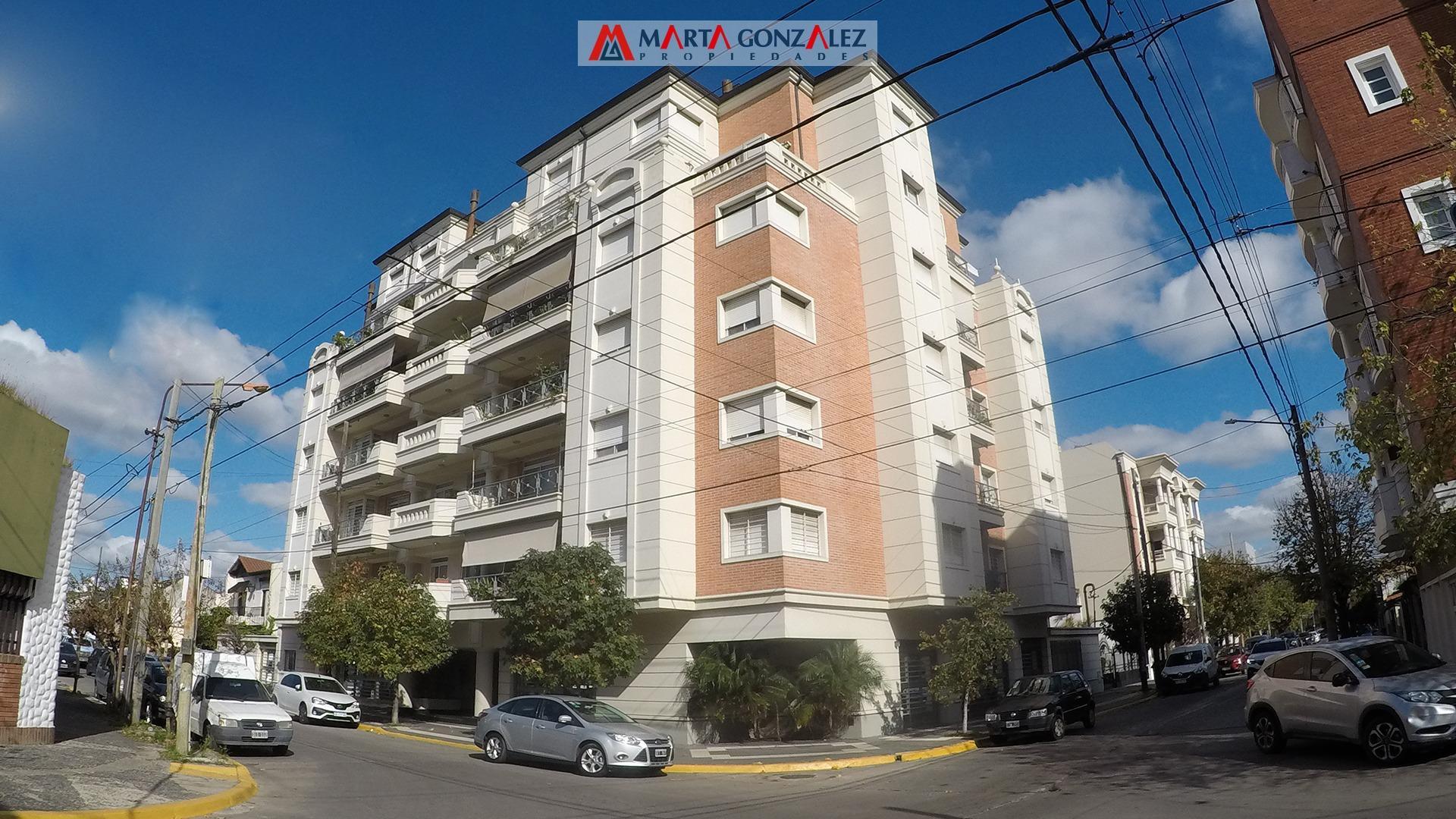 semipiso venta Ramos Mejia 4 ambientes 3 dormitorios