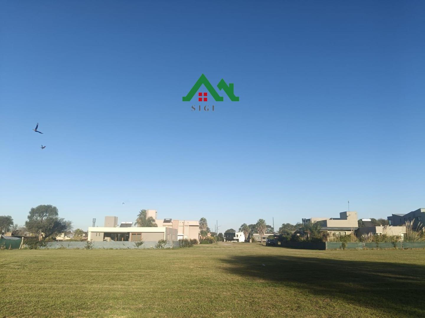 Terreno en Venta 40  mts Fondo