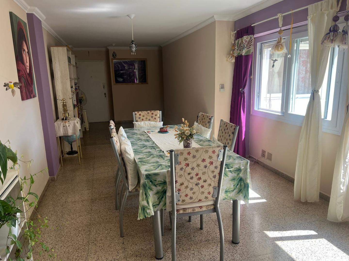 Departamento 4 ambientes con 1 baño