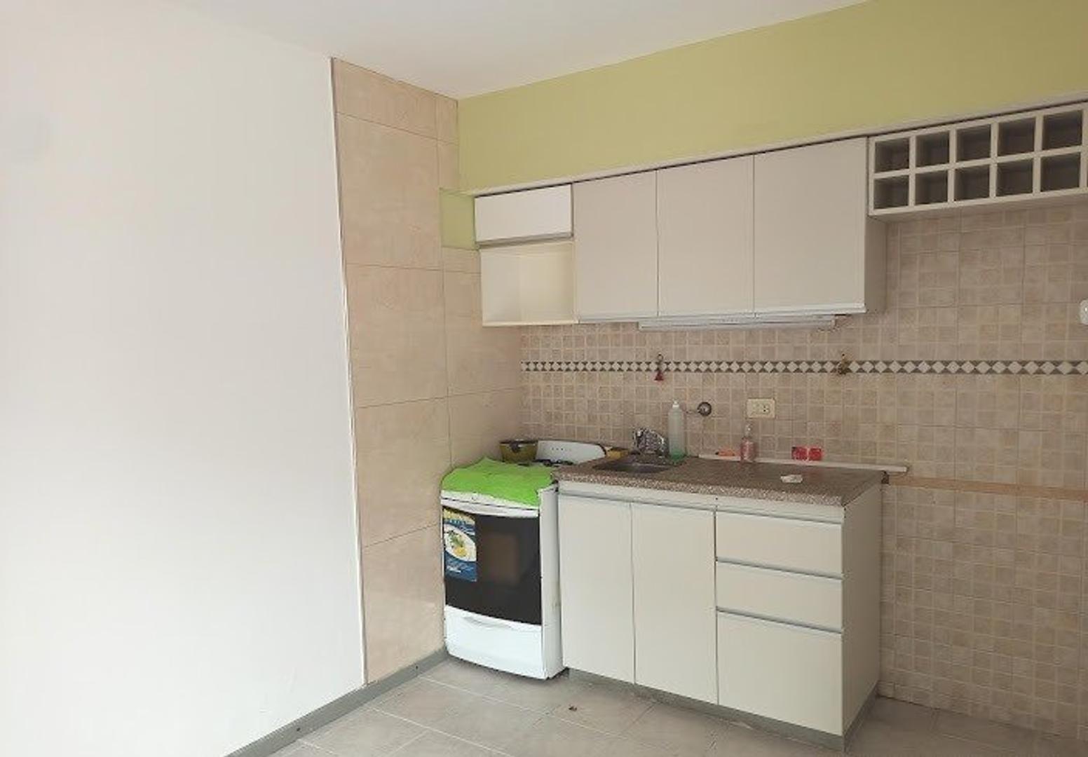 Depto Tipo Casa en Venta de 3 ambientes