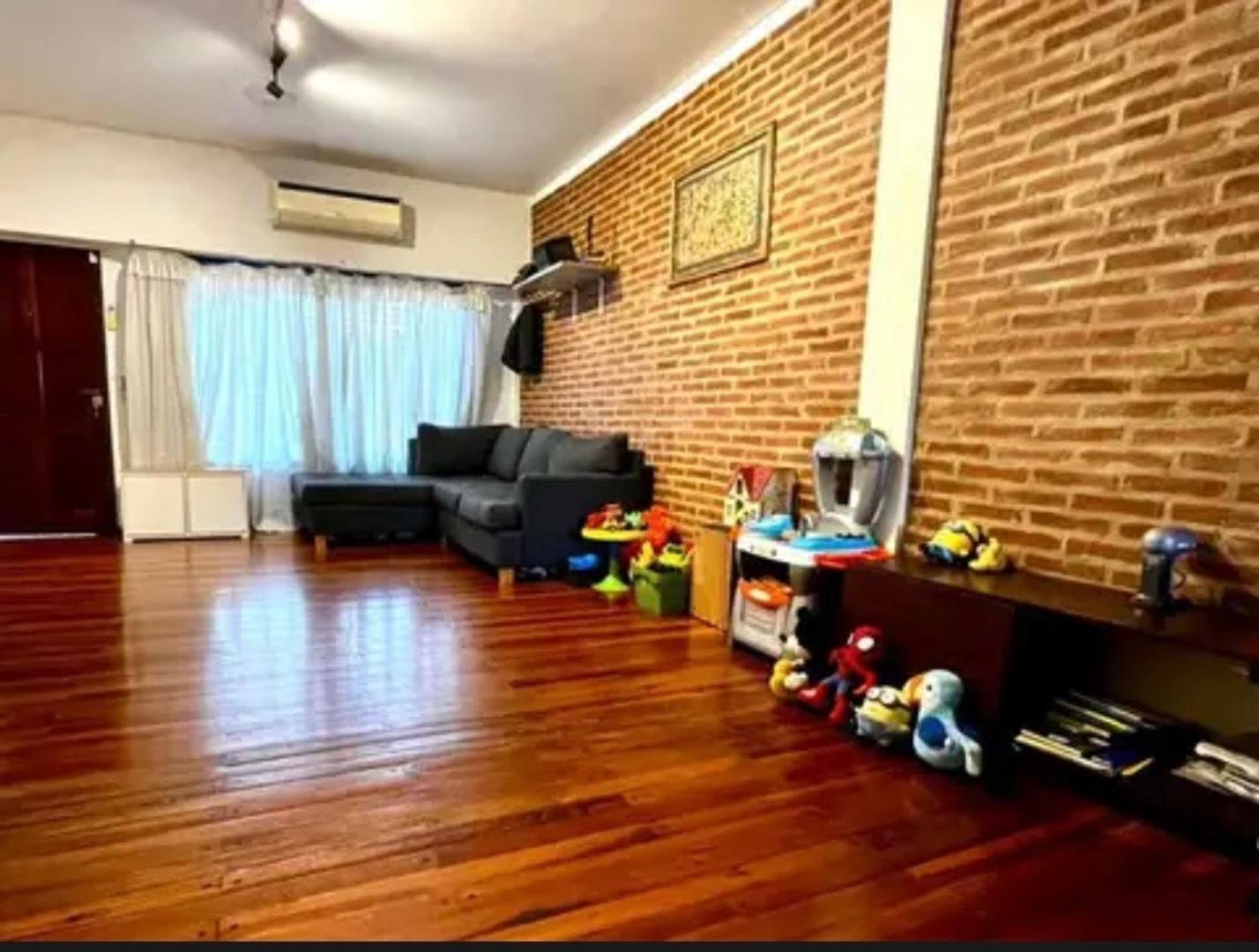 Casa 4 ambientes con 3 baños