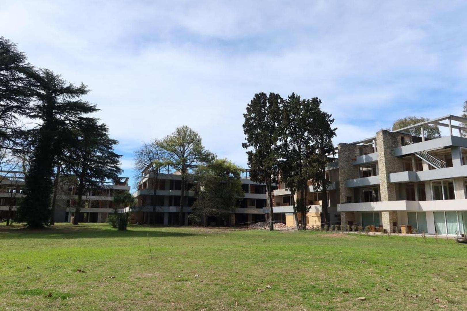 Departamento en Venta con 1 cocheras