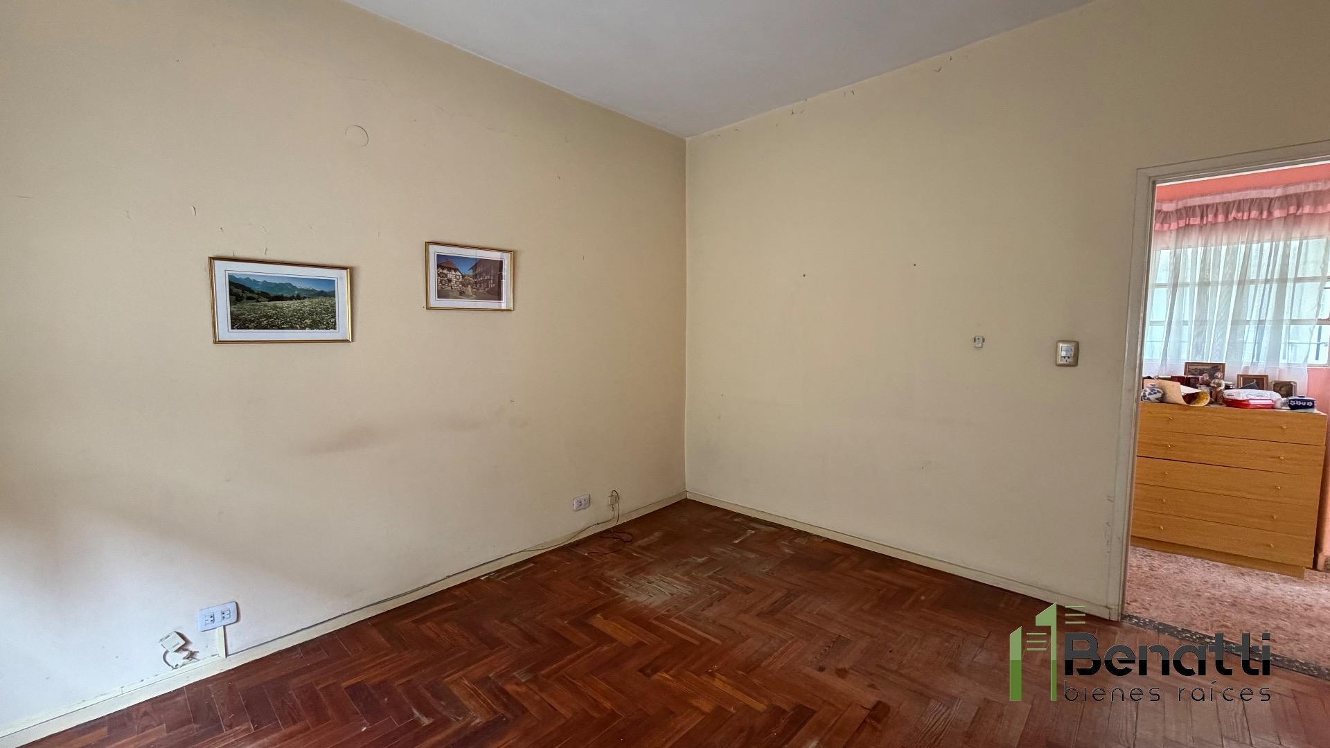 Depto Tipo Casa 2 ambientes con 1 baño