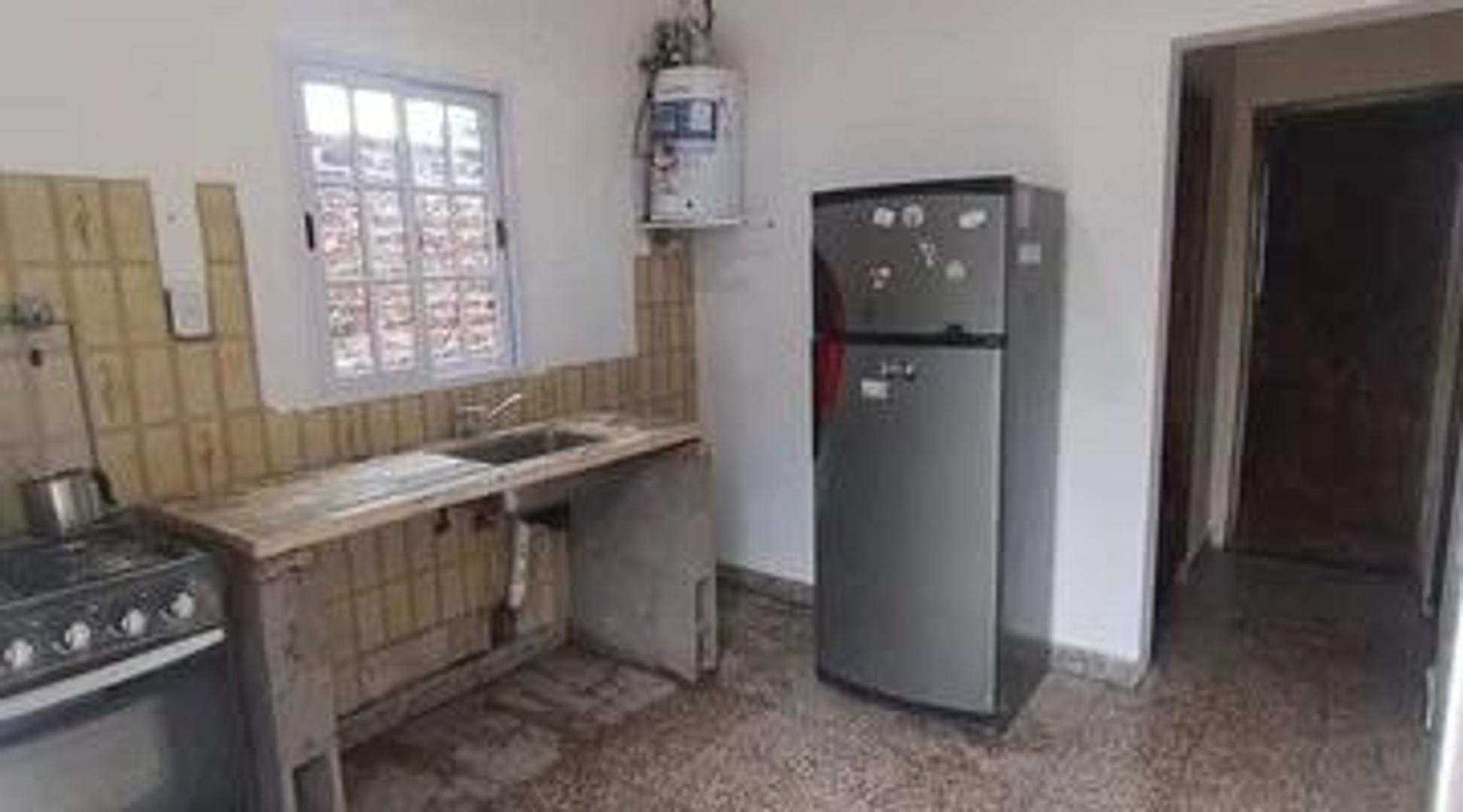 Casa en Venta en Castelar, USD 60.000