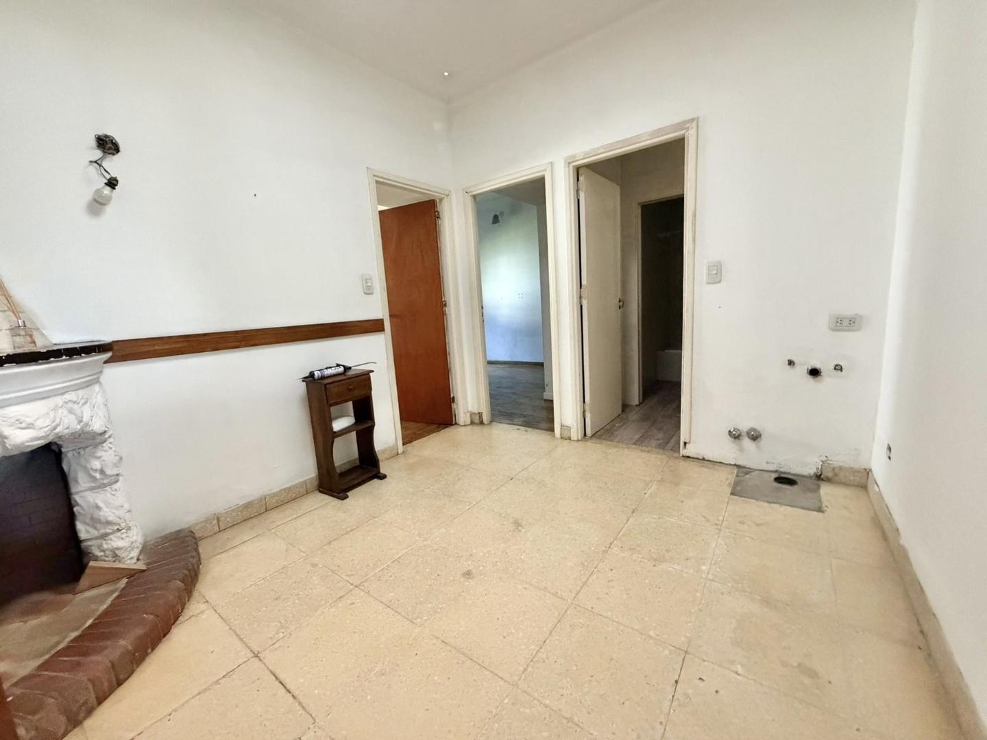 Casa 4 ambientes con 3 baños