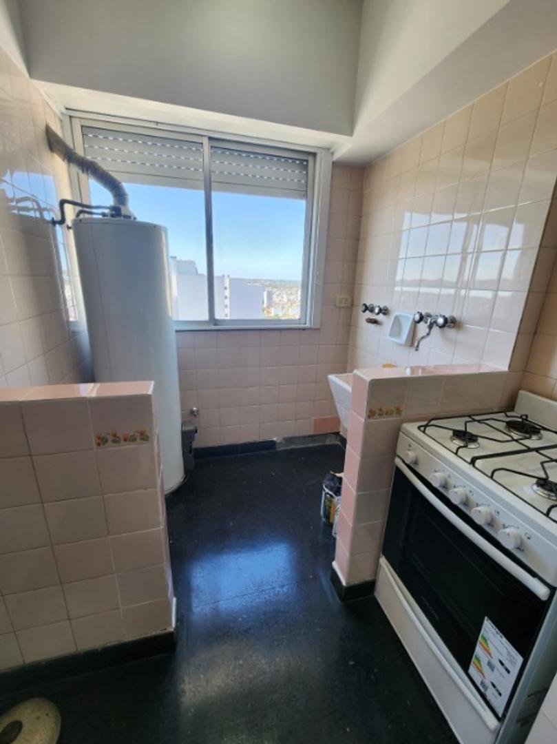 DEPTO EN TORRES DE PREFECTURA 4 AMBIENTES WILDE