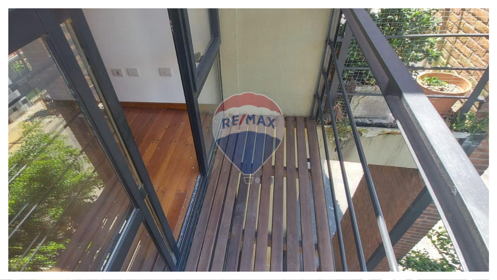 VENTA DEPARTAMENTO MONOAMBIENTE. BERNAL CENTRO