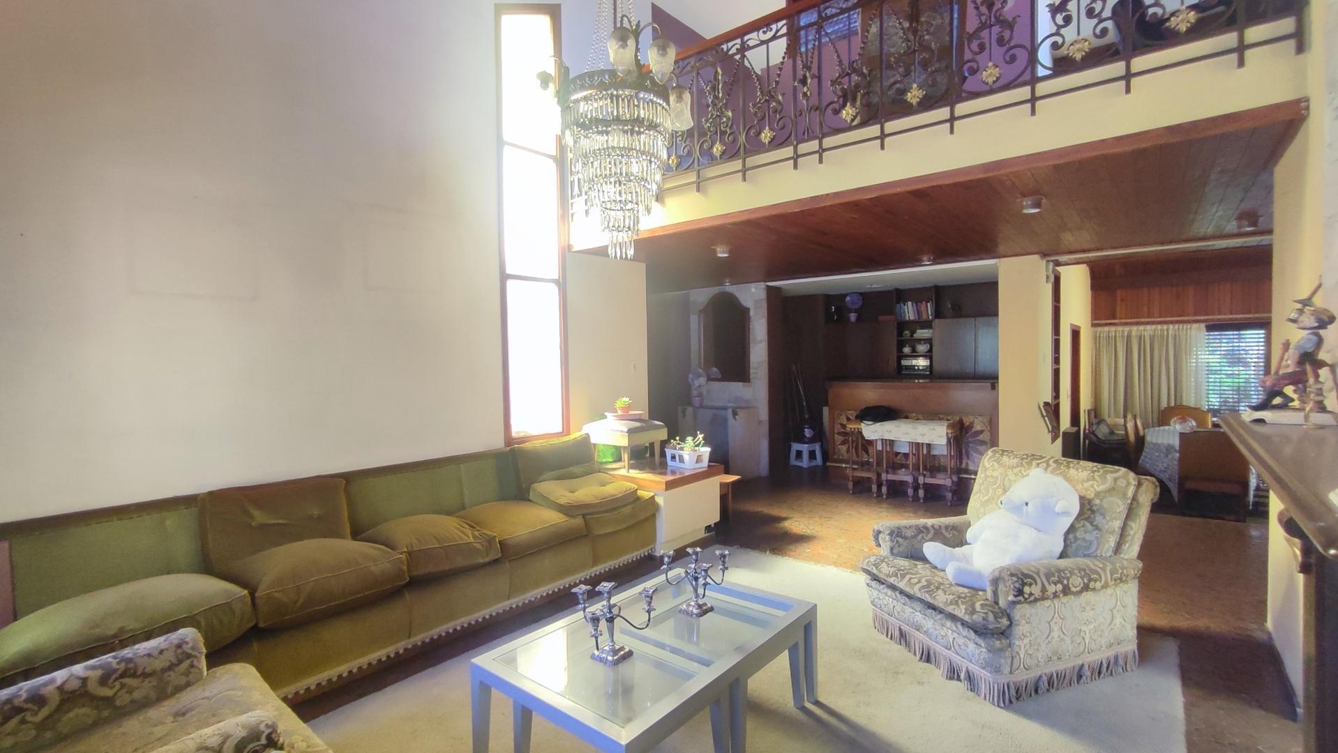 Casa 4 ambientes con 4 baños