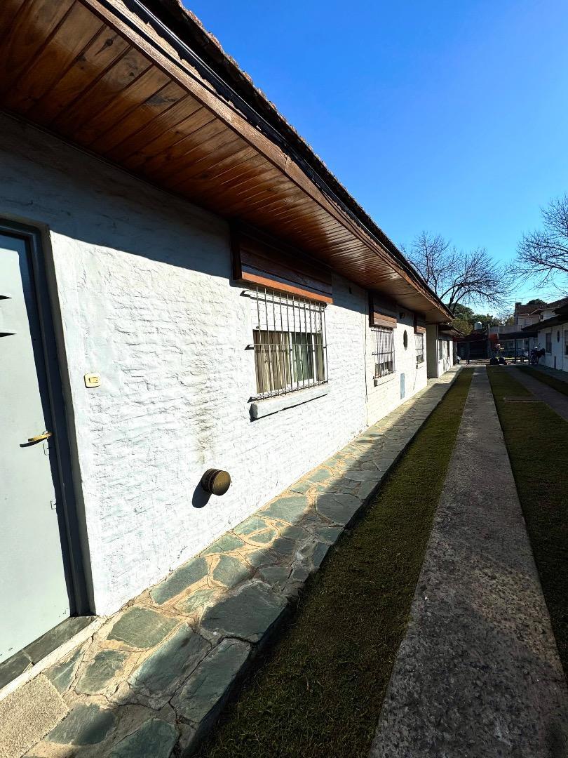 Departamento en Venta en Luis Guillon, USD 55.000