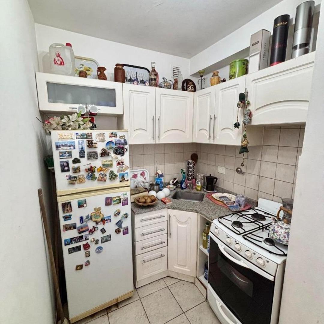 Paunero 848 , Piso 21