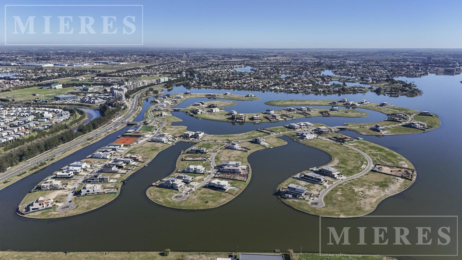 Terreno en Venta de 938,0 m2