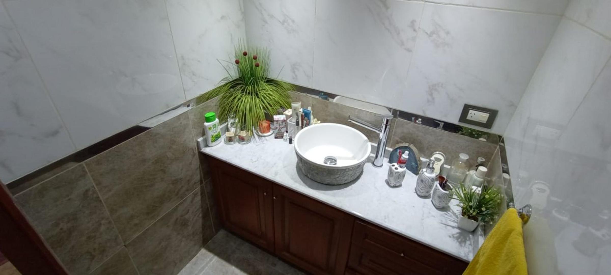 Casa en Venta en Claypole, USD 95.000