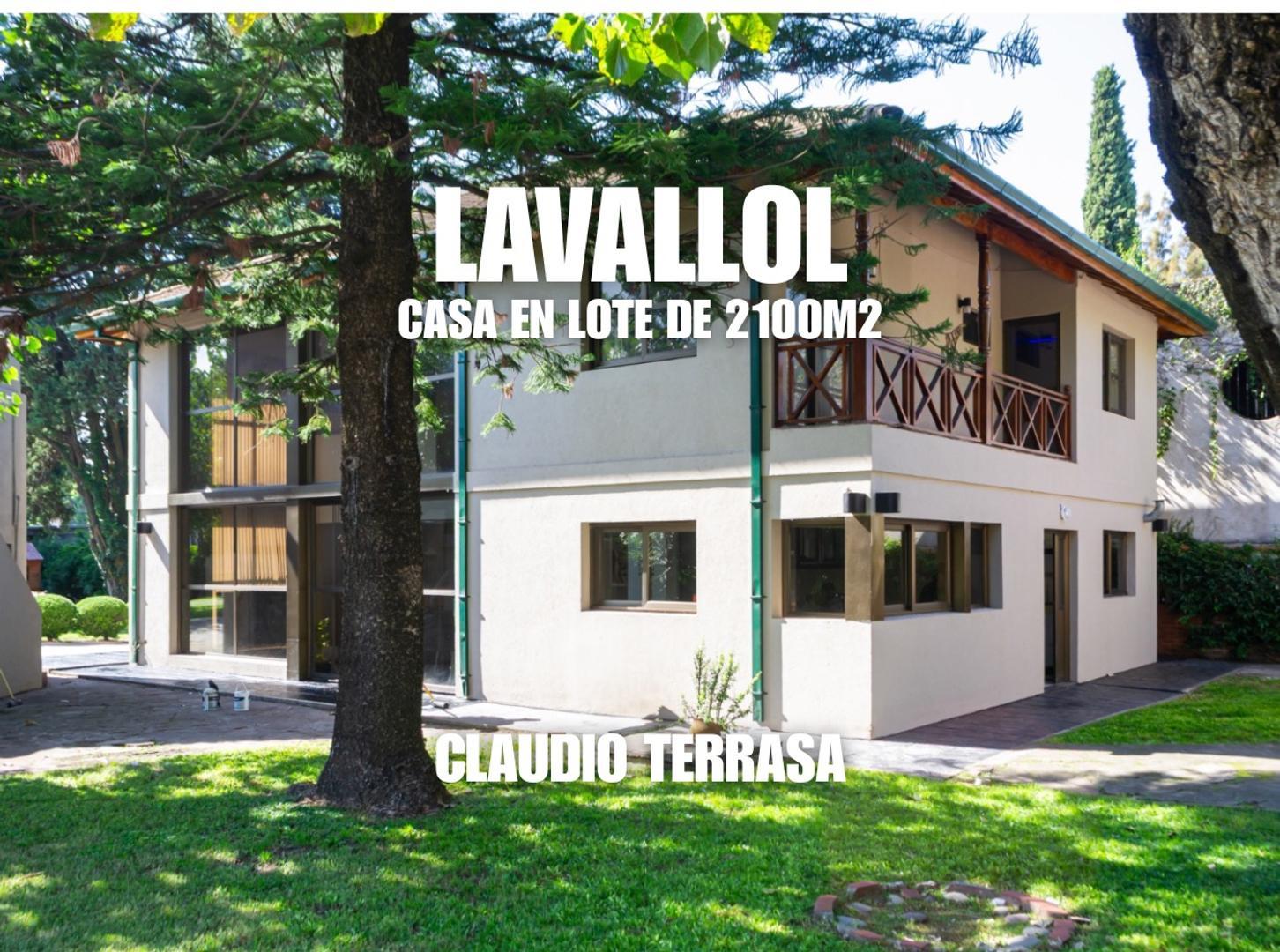 CHALET EN VENTA CON ENORME LOTE EN LLAVALLOL