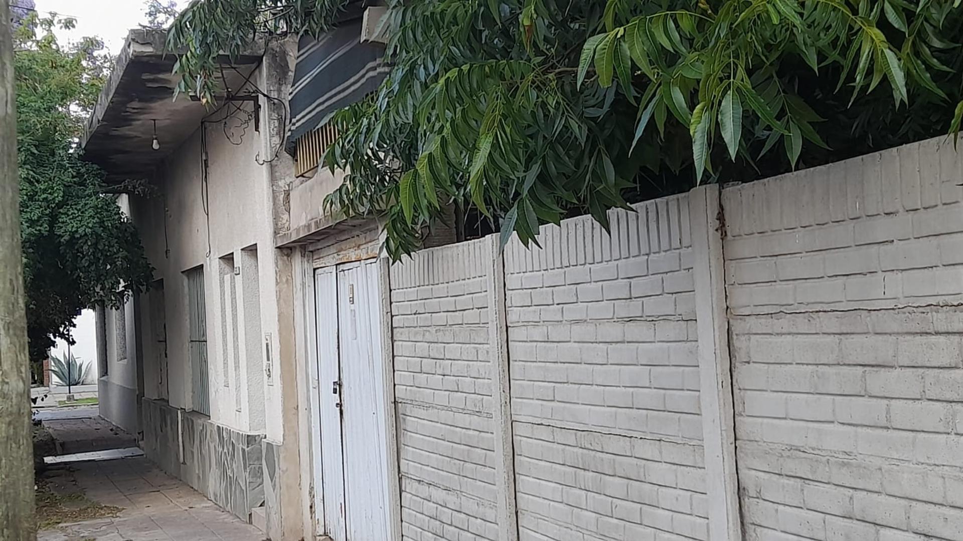 Casa en Venta en Berazategui, USD 98.000