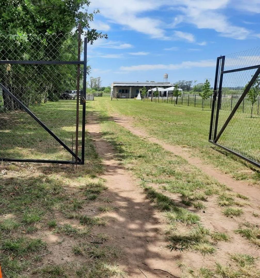 Casa 2 ambientes con 1 baño