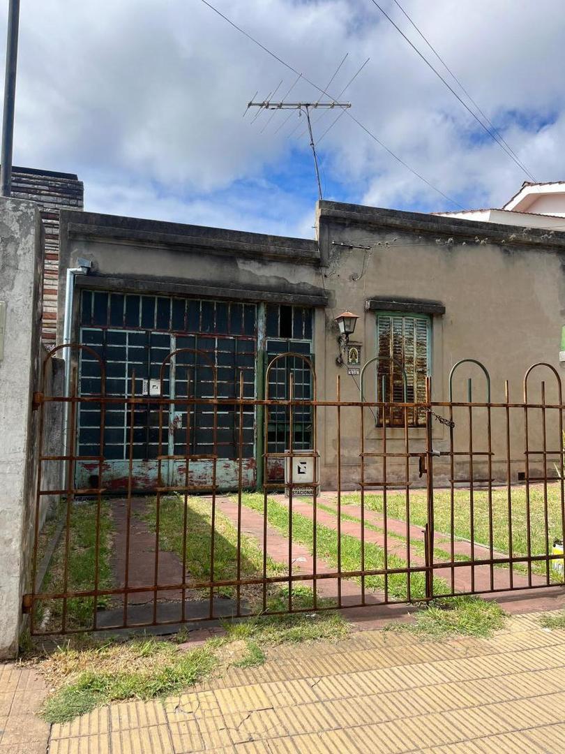 Ituzaingo Norte centro Ideal para actualizar o emprendimient