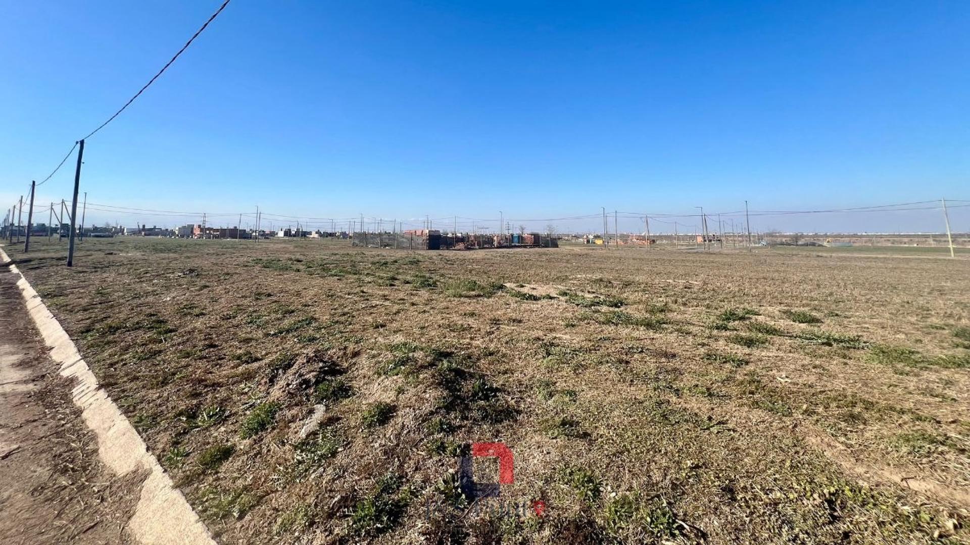 LOTE APTO COMERCIO EN DOCTA PARQUE