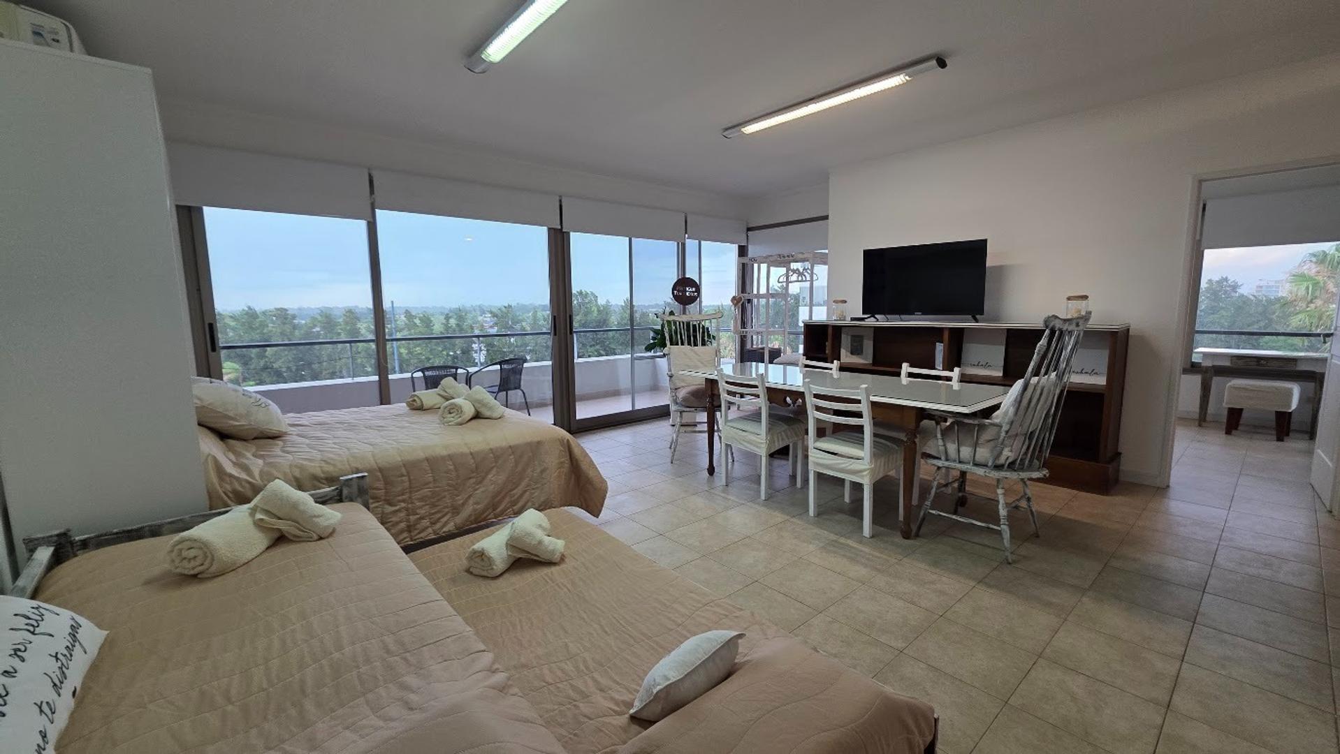 usd 168.000.-2 AMB. c/parrilla 2 balc./ vista RIO/ Apto cred