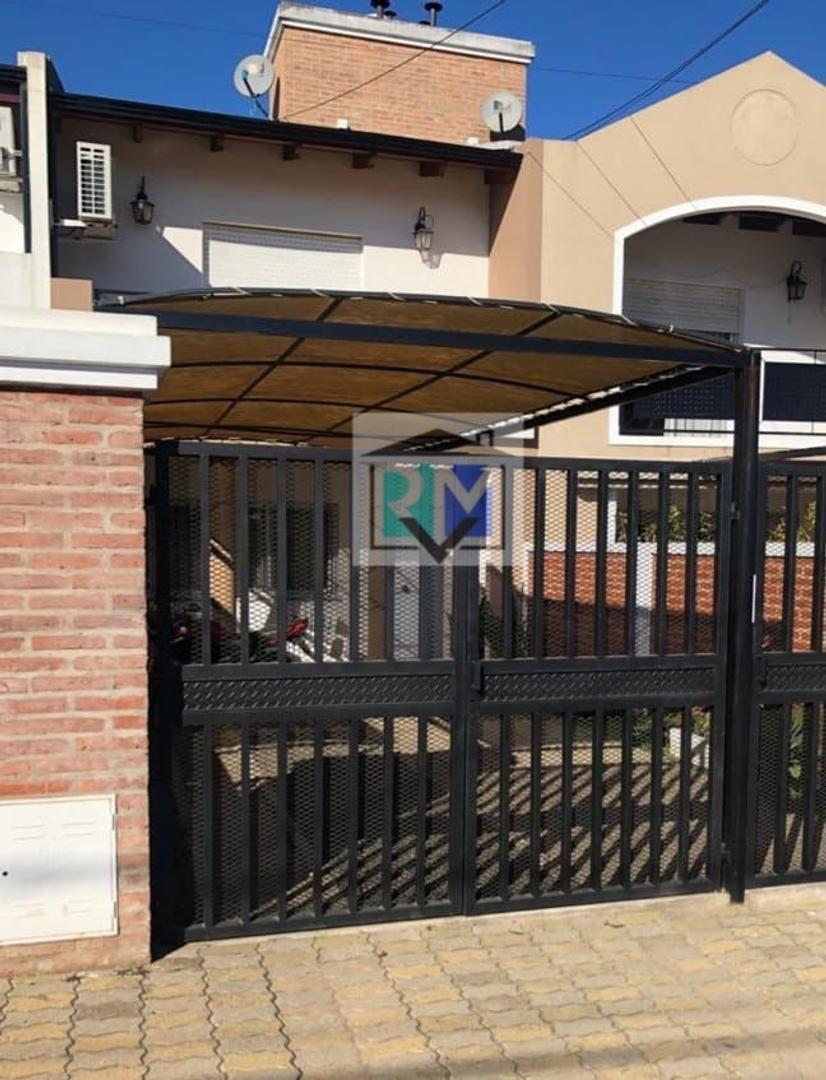 Excelente dúplex zona norte