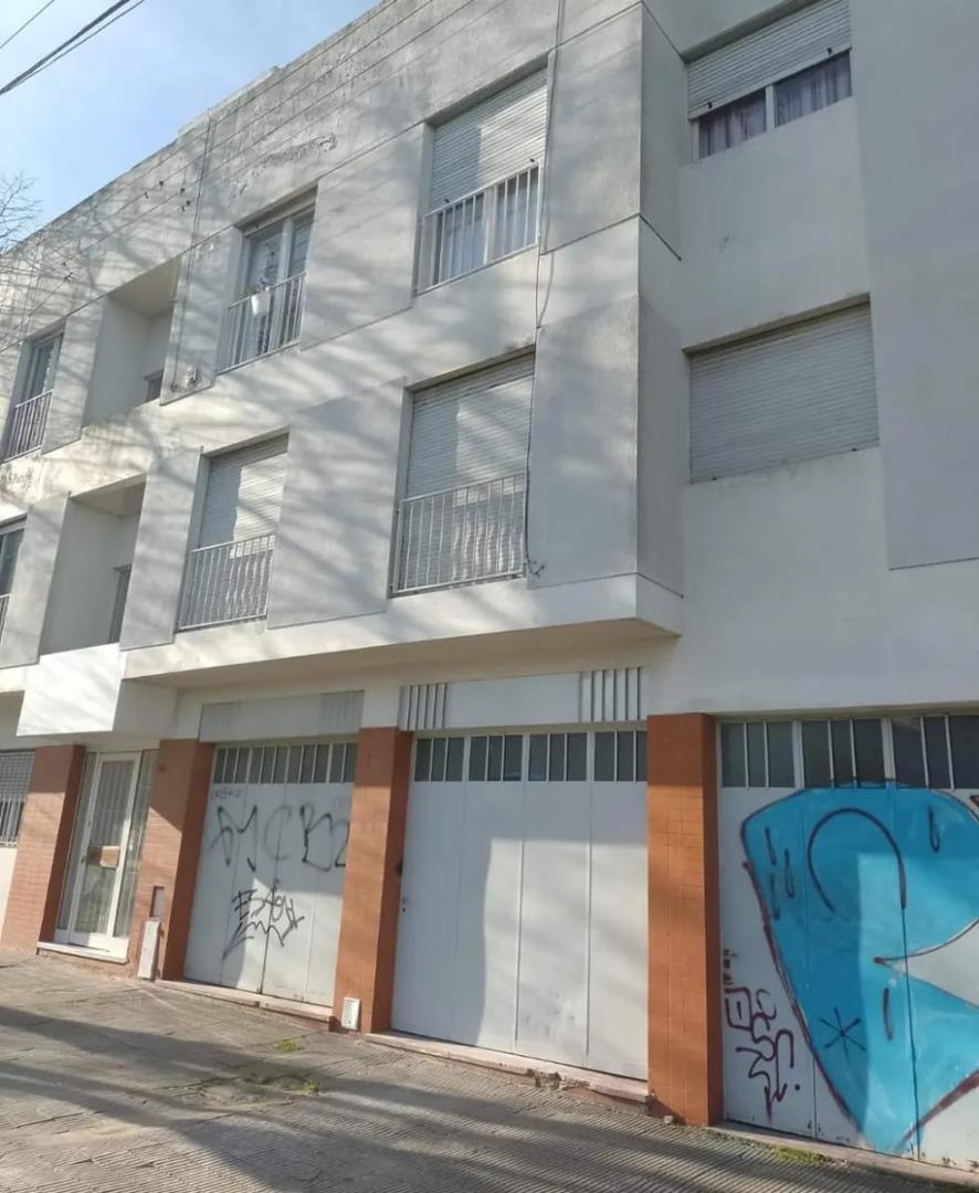 Venta de departamento dos dormitorios, La Plata