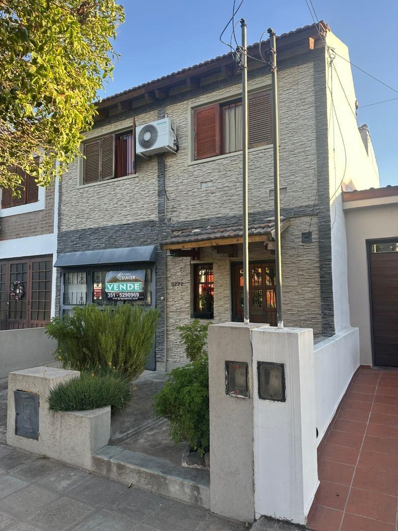 Dúplex Venta 3 Dormitorios. Poeta Lugones, Córdoba.