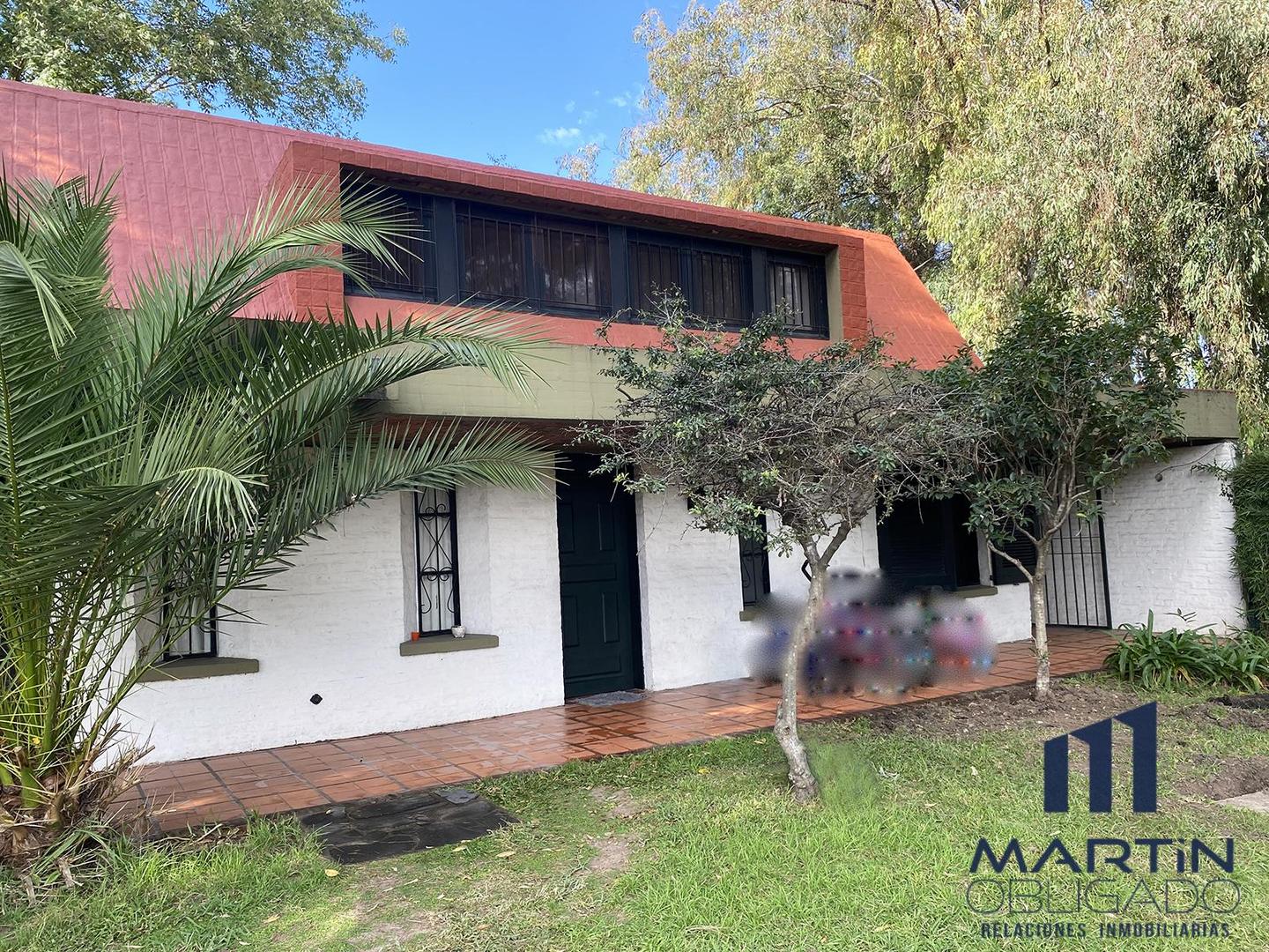Venta Casa en  Bella Vista con gran  terreno de 1500 m2