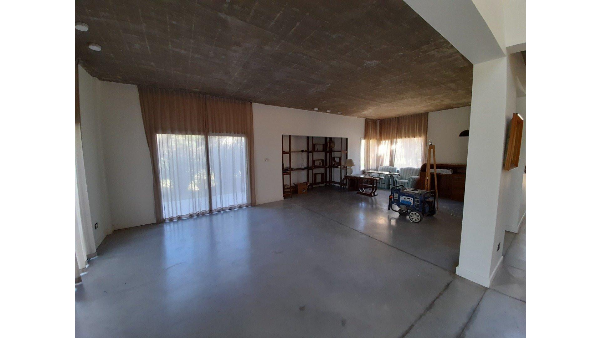 Chalet de 5 ambientes - Barrio San Benito