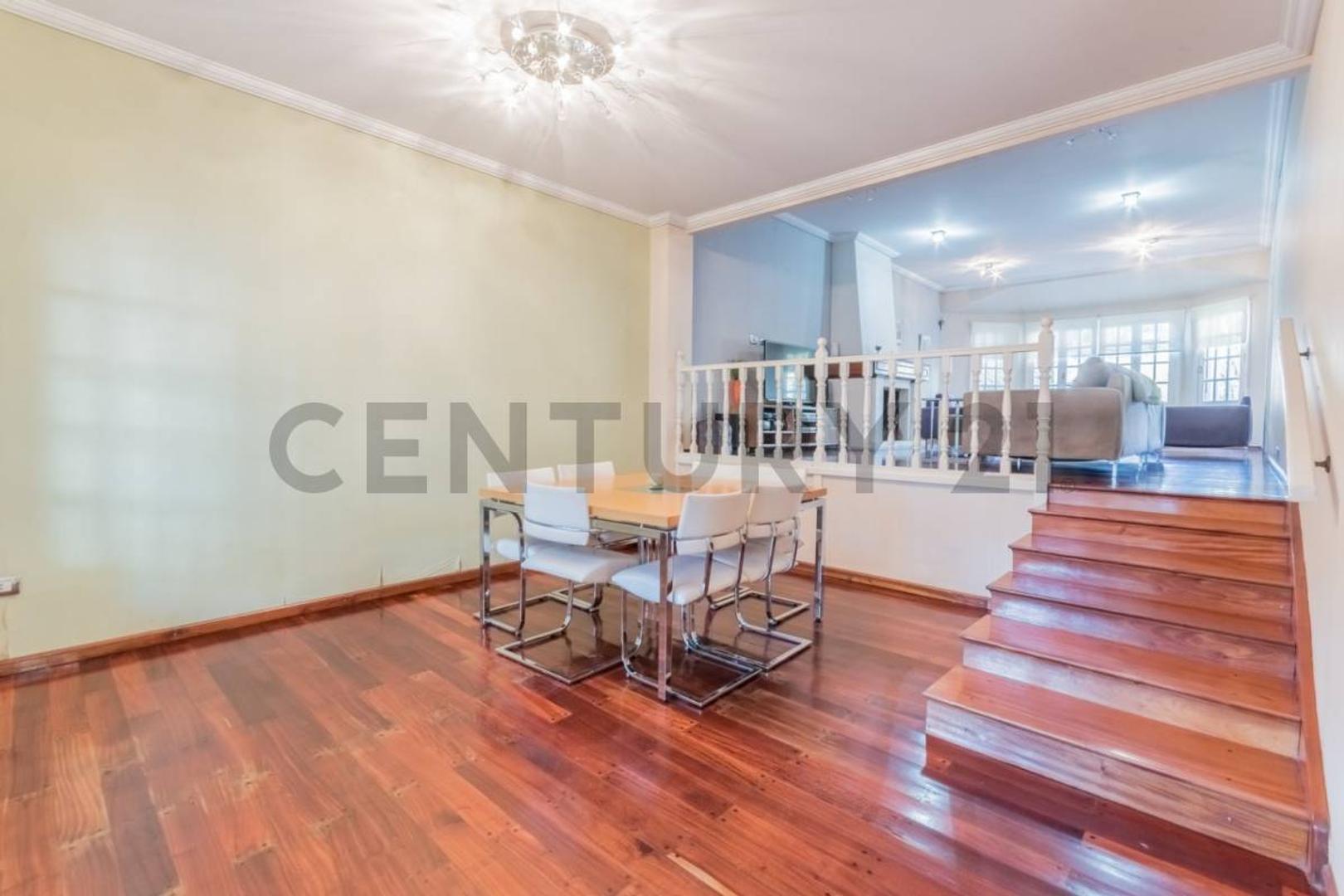 VENTA Chalet en el Barrio Inglés - Temperley