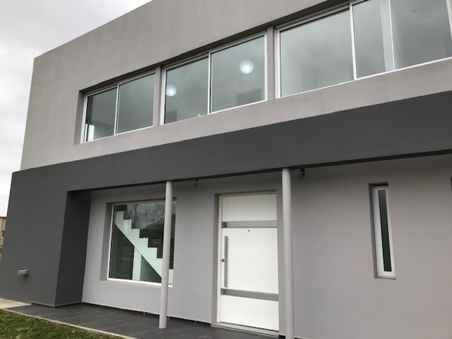 Barrio Santa Elena Venta Con Renta