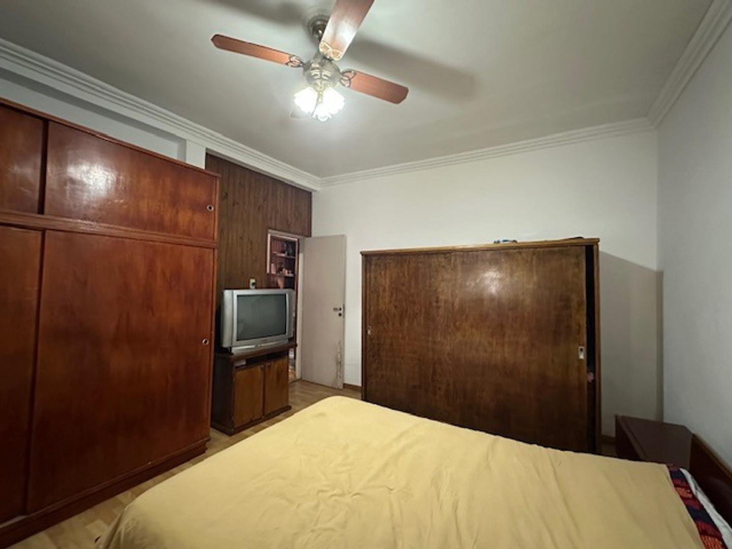 Casa multifamiliar a la venta en Don Torcuato