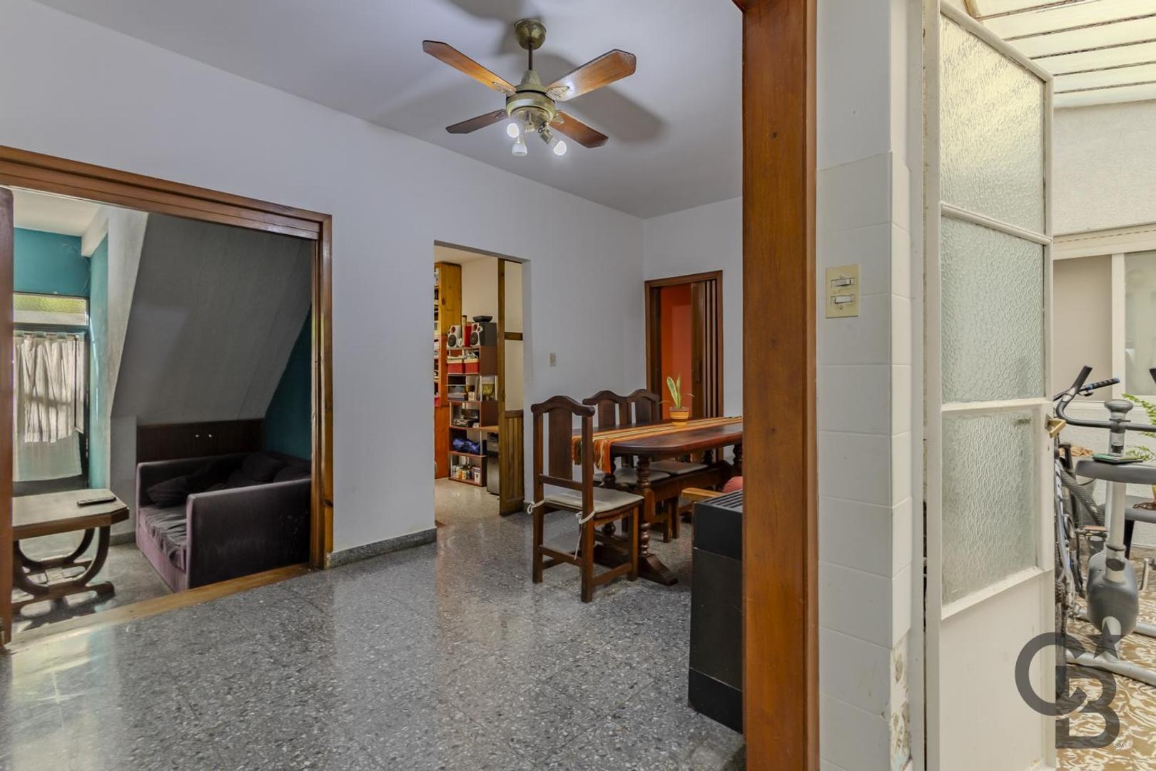Depto Tipo Casa en Venta 45 años