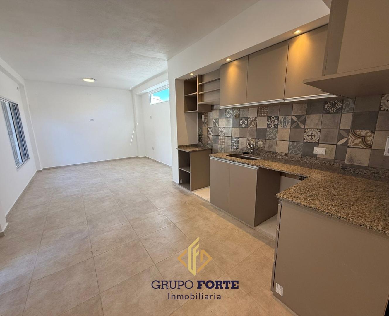 Miguel Cane, Villa Carlos Paz 165