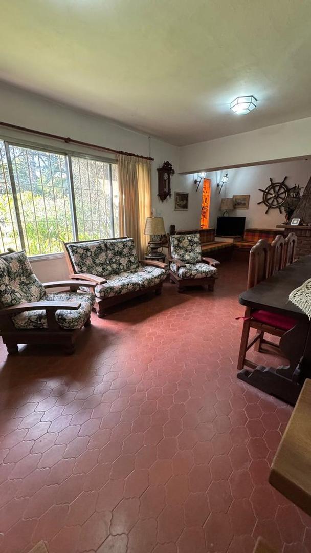 Casa 5 ambientes con pileta en Ing. Maschwitz