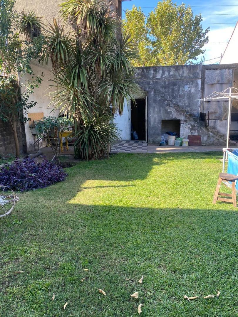 ROPIEDAD A  LA VENTA MORENO Barrio La Perlita Centro