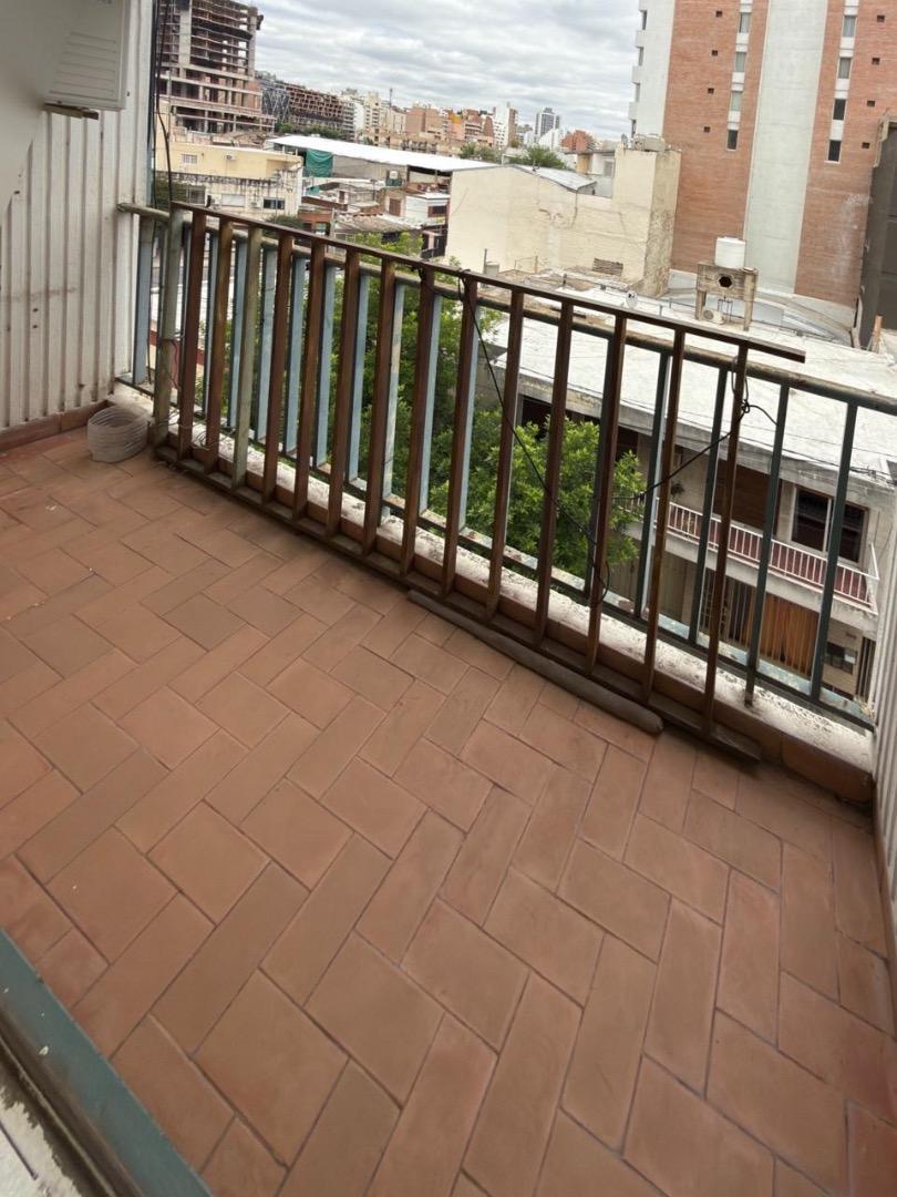 Marcelo T De Alvear 1017 , Piso 4