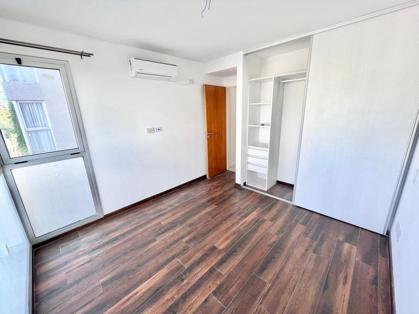 Departamento en Venta en Castelar Sur, USD 85.000