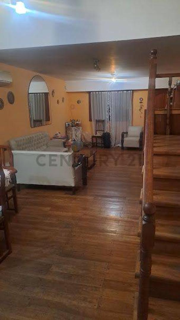 3 entre 38 y 39. Casa en venta La Plata. Barrio norte