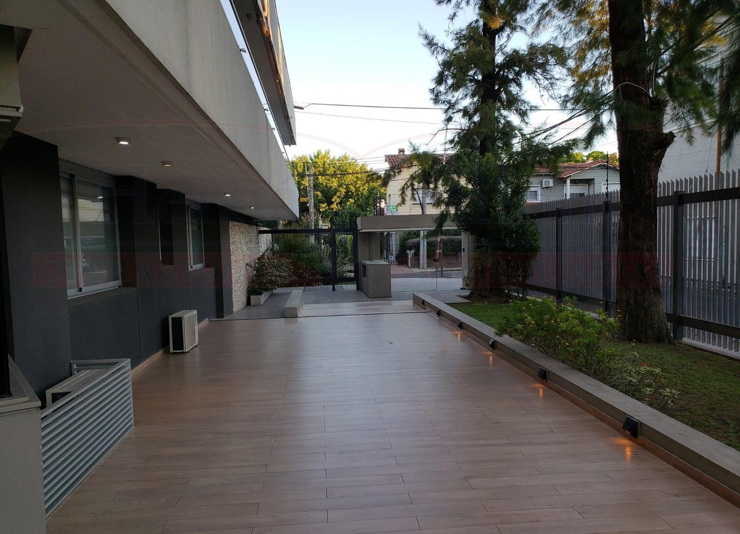 Armenia 939 , Piso 1