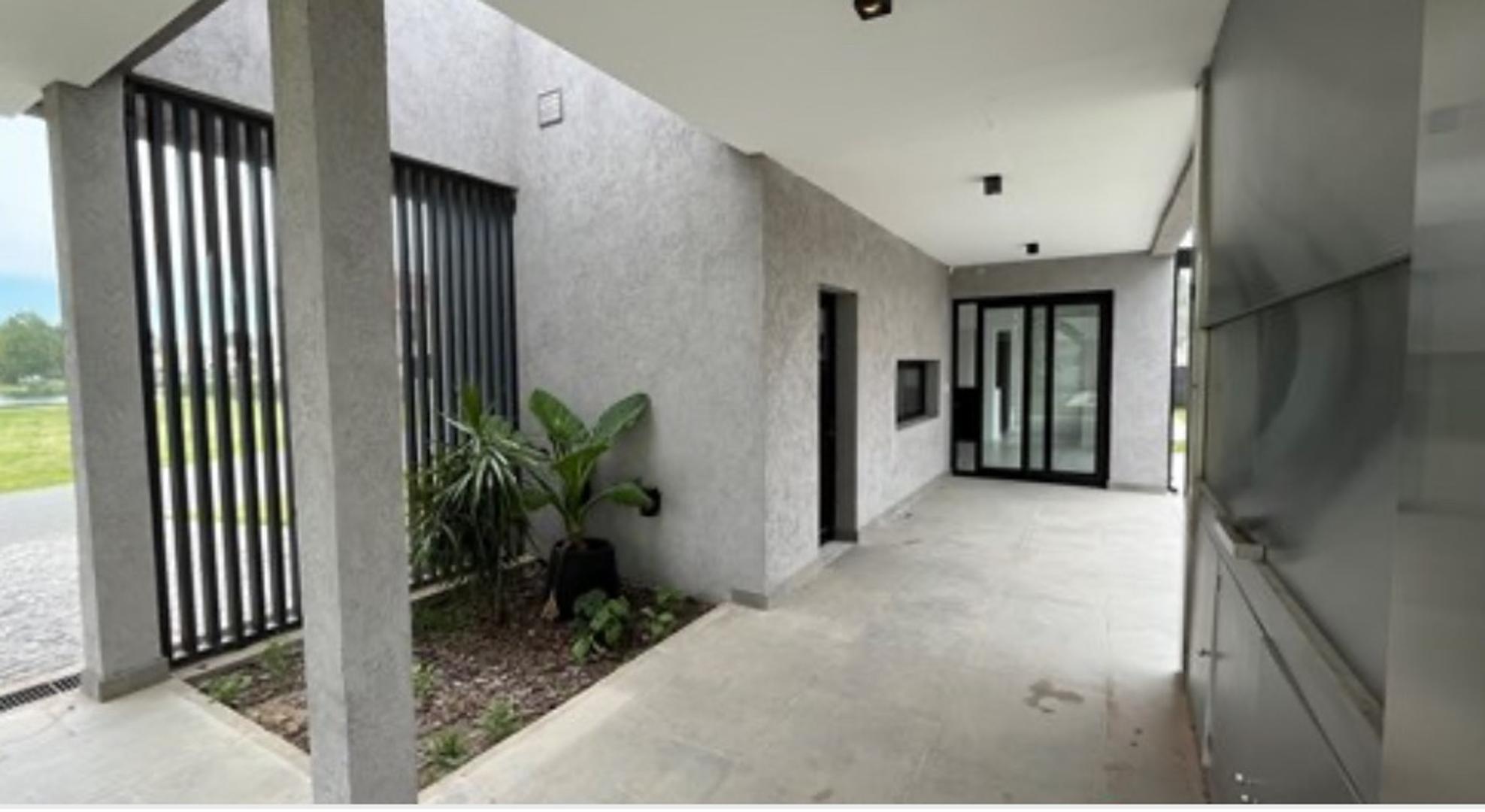 Casa en Venta al Noroeste