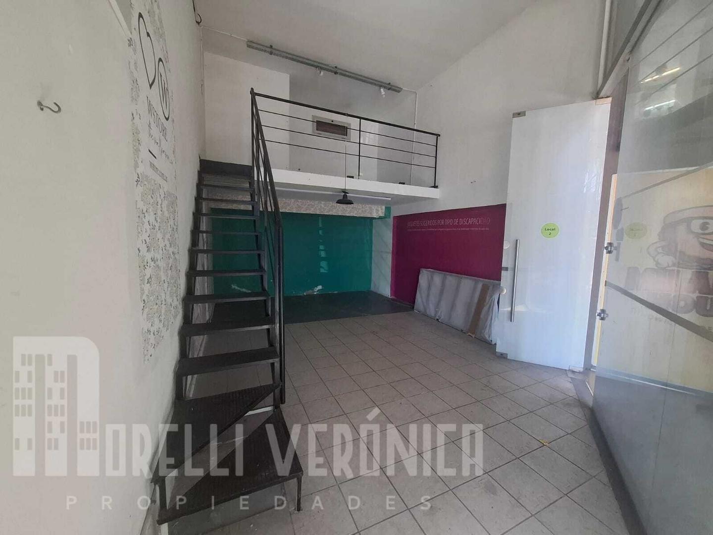 Local en Alquiler en Victoria, $ 480.000