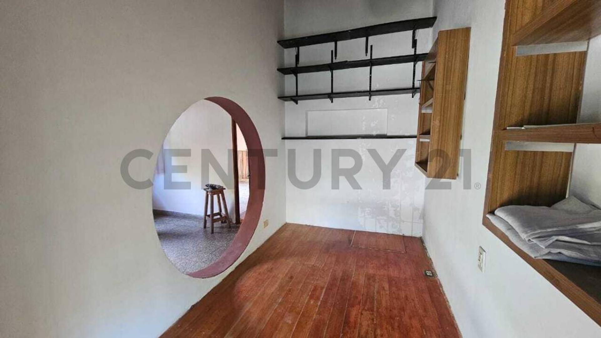 428 entre 26 y 26 bis 3100, Piso 0