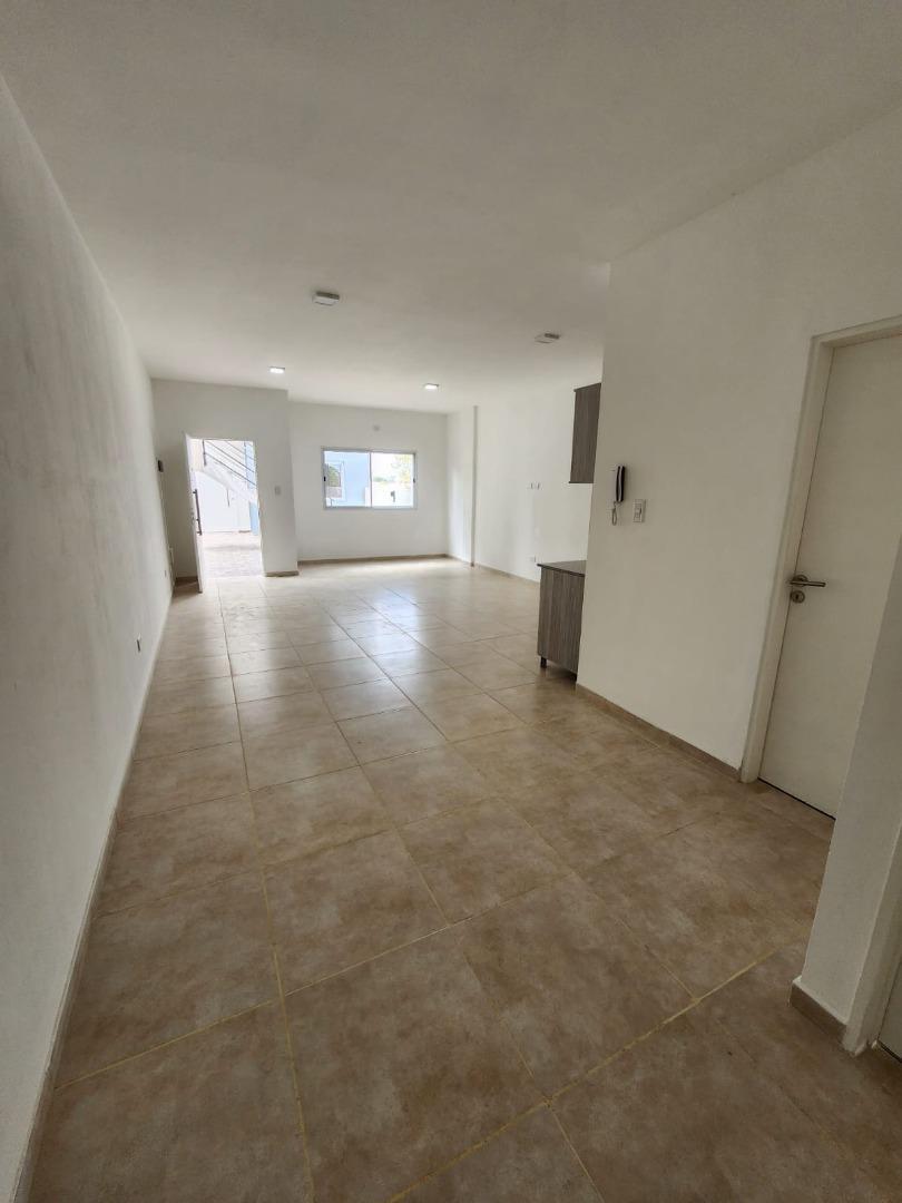 Departamento en Alquiler de 3 ambientes